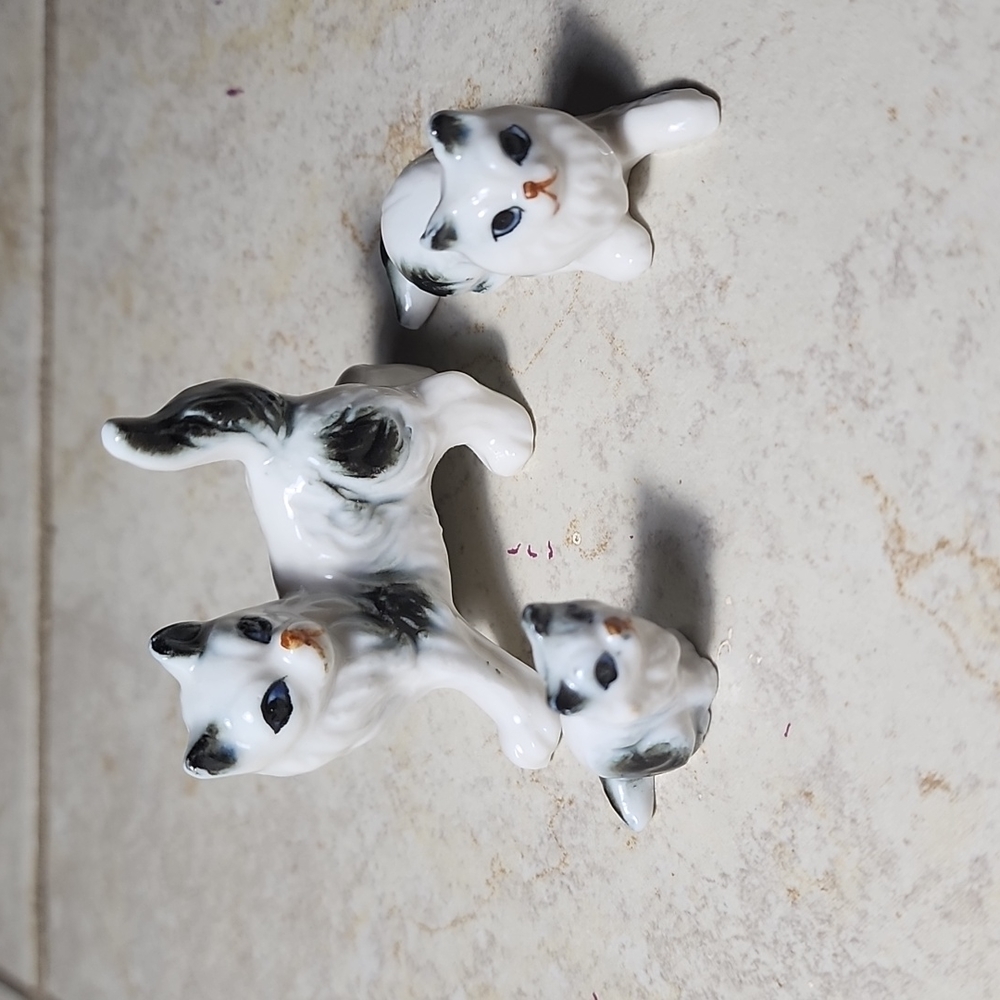 Vintage Miniature Persian Cats/Kittens Porcelain/Bone China Figurines